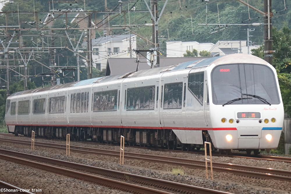 マイクロエース 伊豆急2100系アルファリゾート21改造後8両編成（2