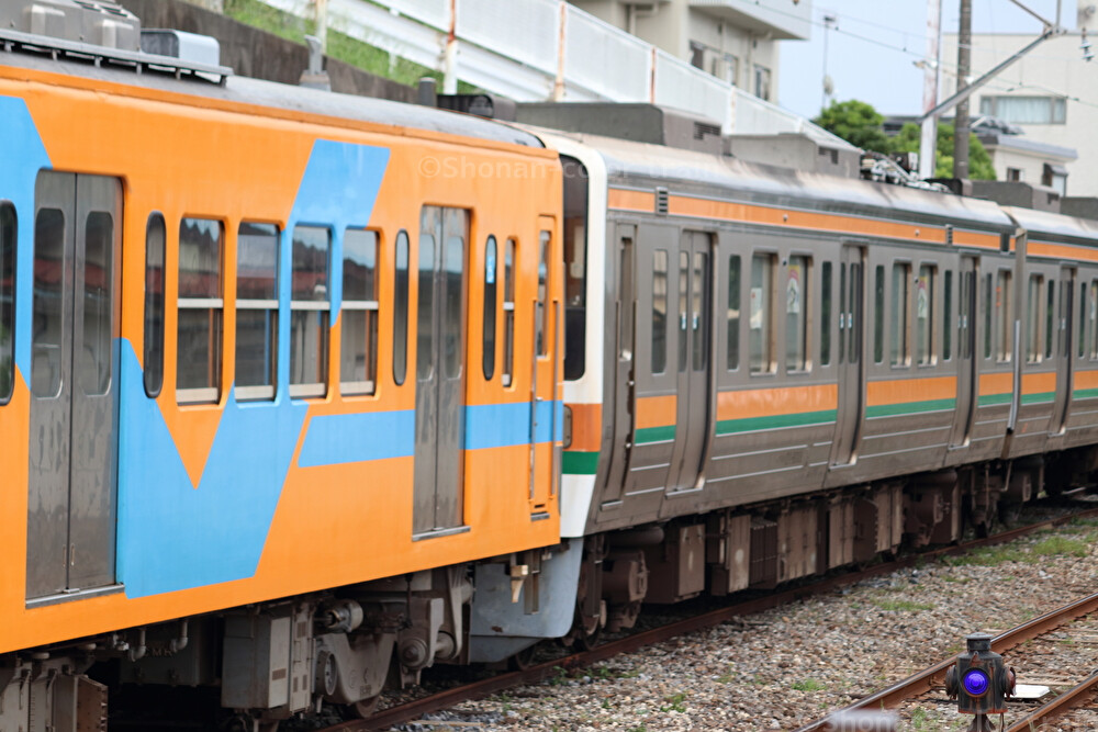 KbZG3SQEYUTlpua1759846759_1759846861