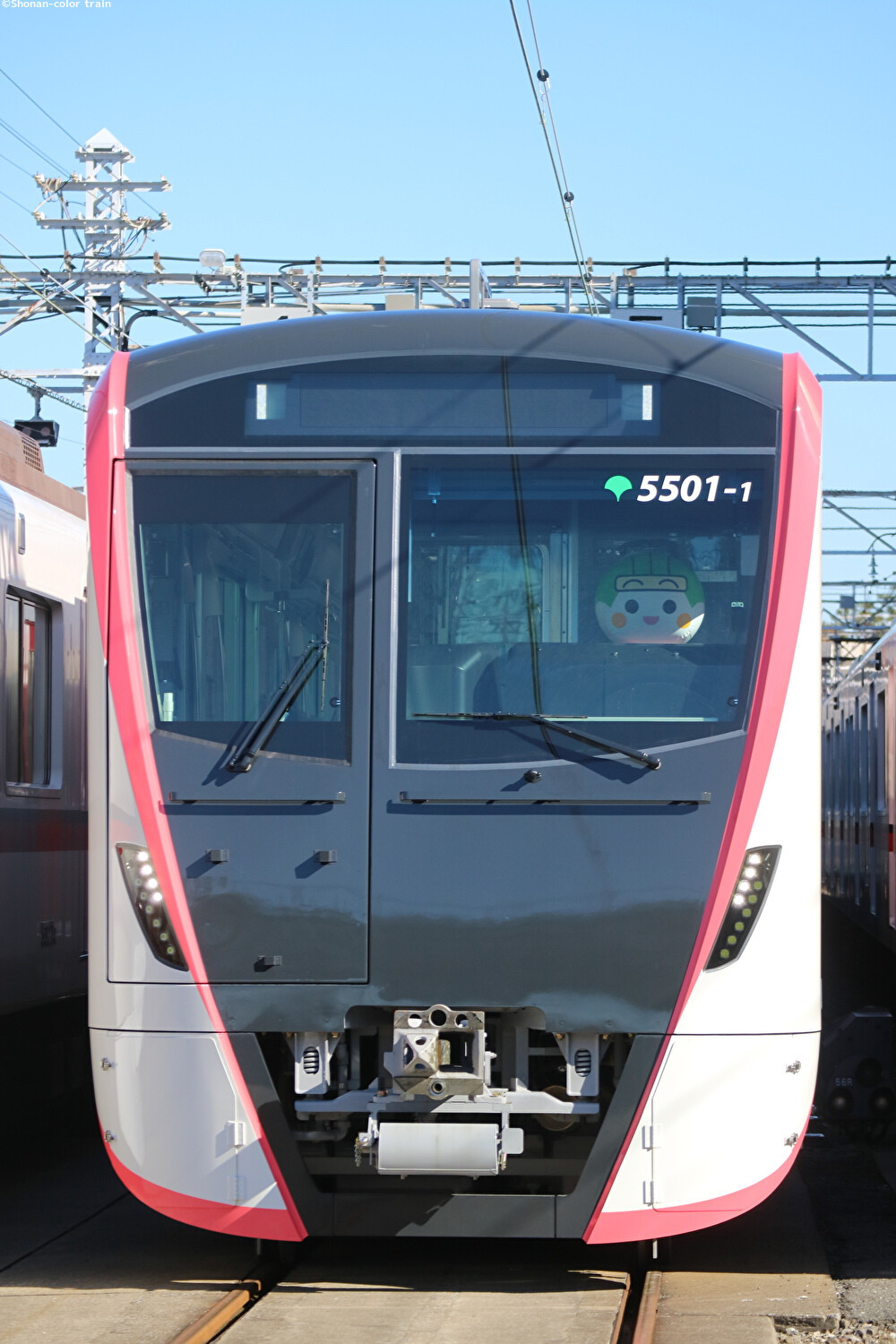 5PTaA5xRqMoAlCq1610368573_1610368641