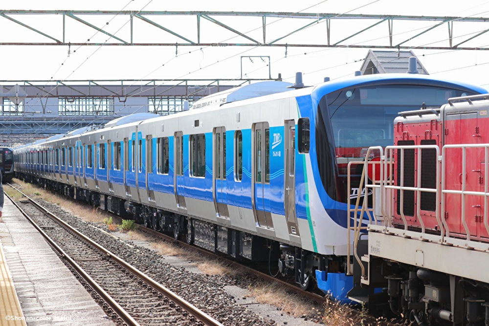 初めまして】りんかい線新車71-000形～信越線新津駅にて待機中