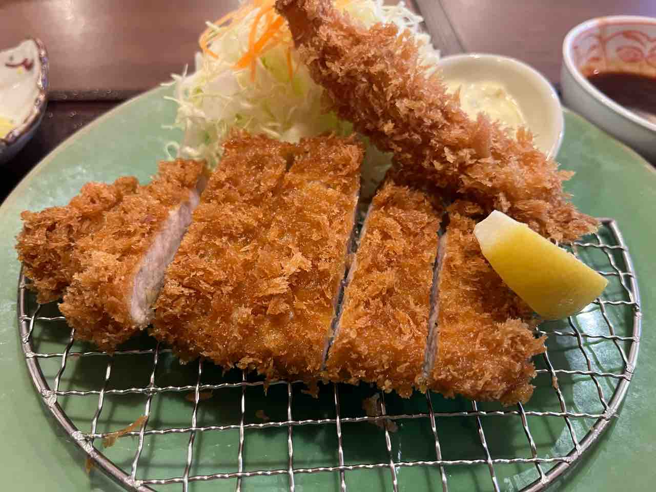 鹿児島産黒豚を手揚げとんかつ「かつまさ伏見」 : 名古屋単身ライフ