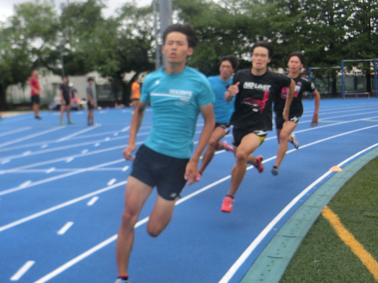 昨日のスプリントブロック 東京経済大学体育会陸上競技部 コーチ日誌 昨日のスプリントブロック 東京経済大学体育会陸上競技部 コーチ日誌