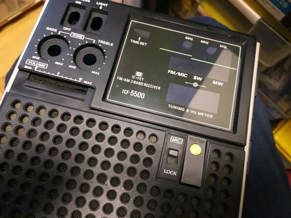 ソニー SONY スカイセンサー5500 ICF-5500【ジャンク品】 - メルカリ