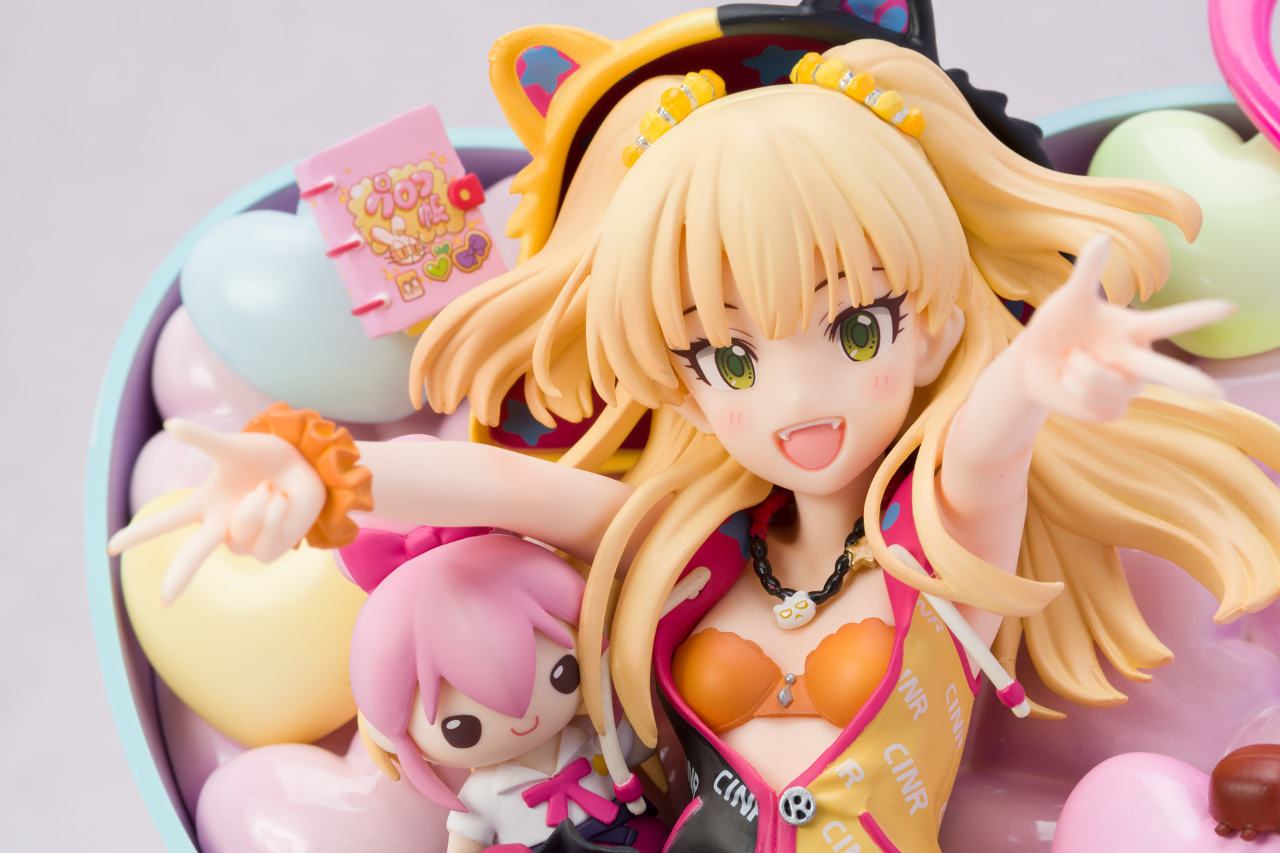 ファット カンパニー アイドルマスター シンデレラガールズ 城ヶ崎莉嘉 カリスマちびギャルver 1 8スケール フィギュアレビュー 朱鷺長のフォトブログ