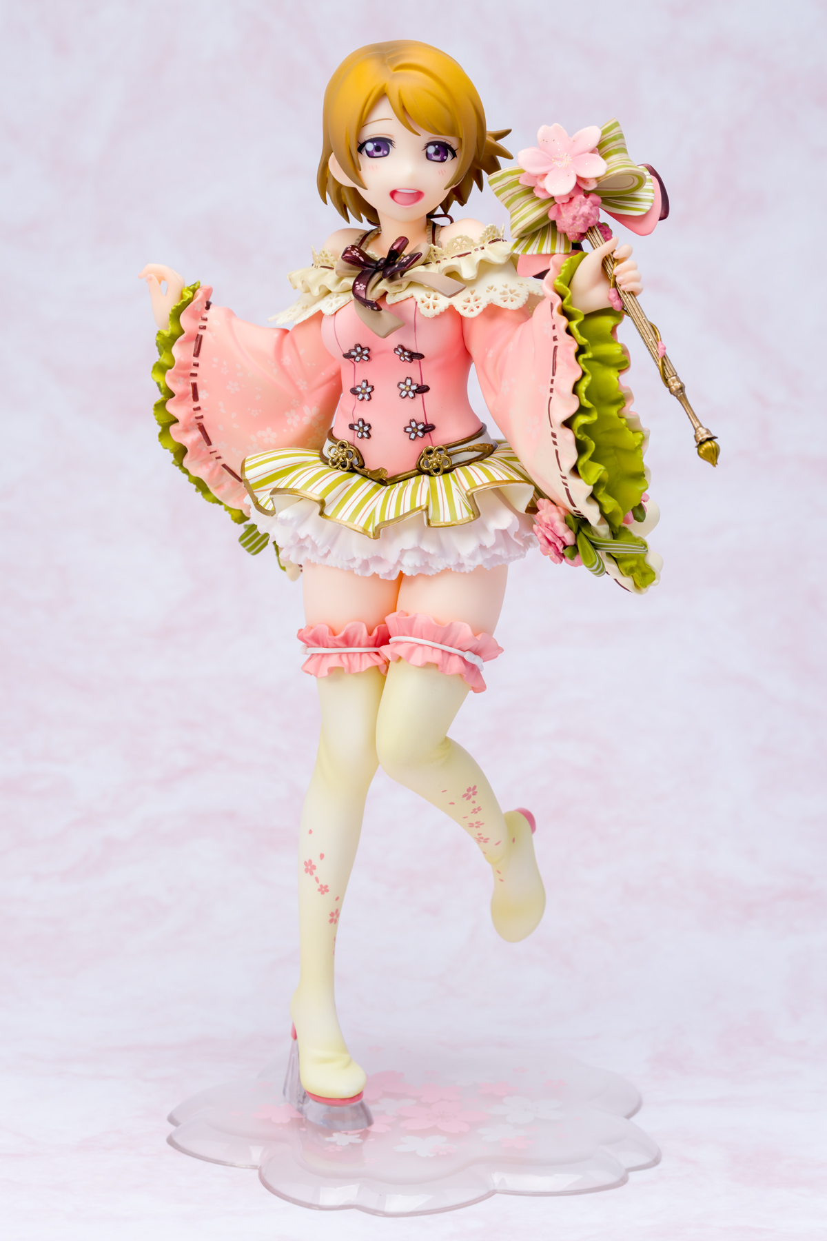 アルター ラブライブ スクールアイドルフェスティバル 小泉花陽 3月編 1 7 フィギュアレビュー 朱鷺長のフォトブログ