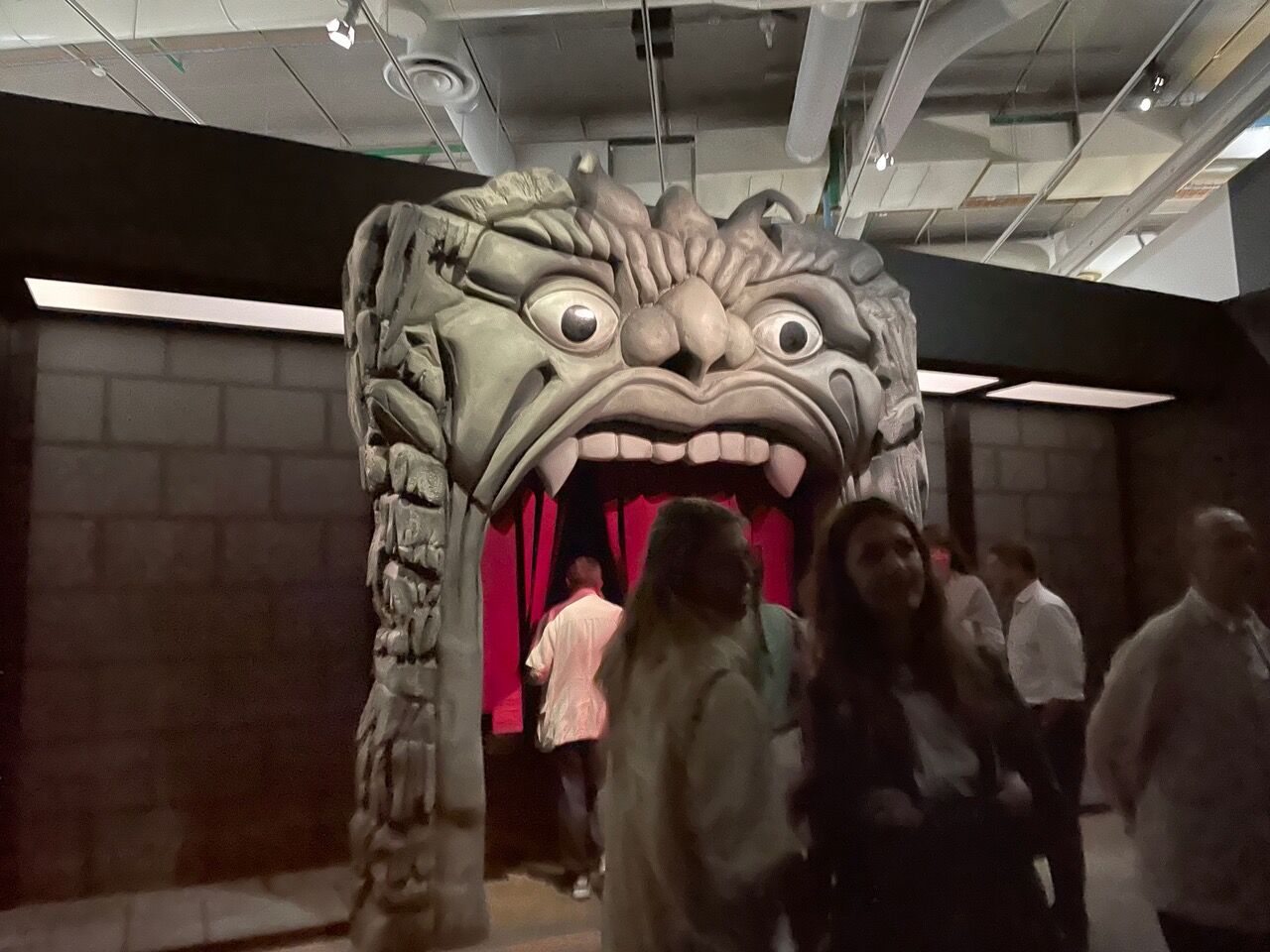 中原千里 ポンピドゥー・センター「シュルレアリスム展