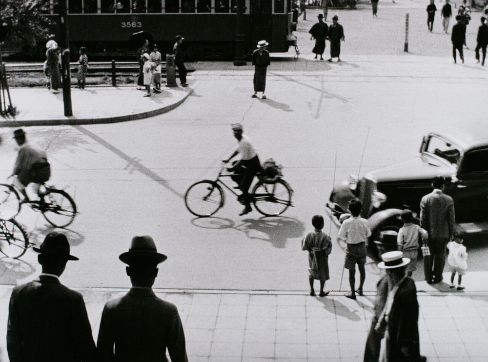 ���ݾ��ҤΥ��å����������̿��ۡ�����μ̿����ܤ�Ť餹����126��