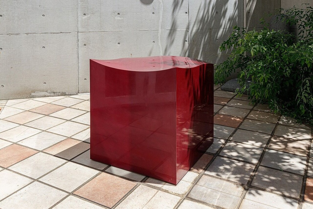 06