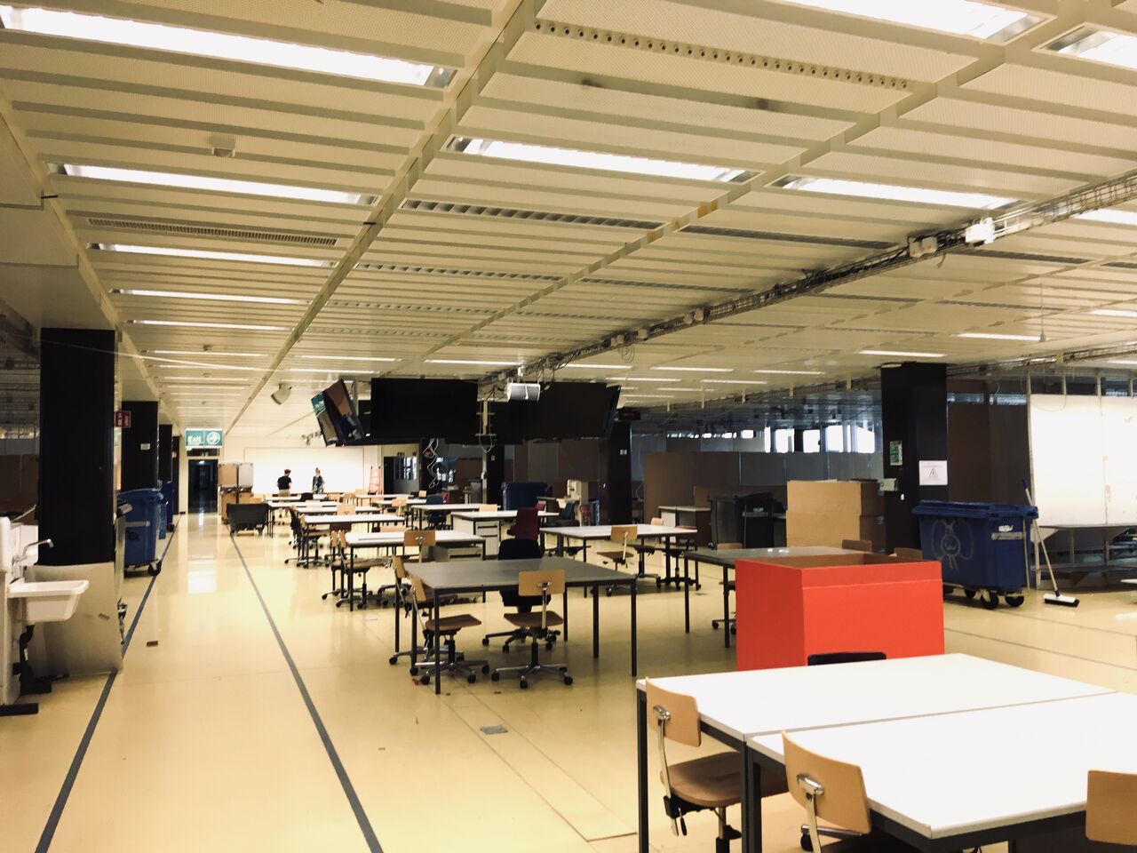 杉山幸一郎のエッセイ「幸せにみちたくうかんを求めて」第67回 : ギャラリー ときの忘れもの