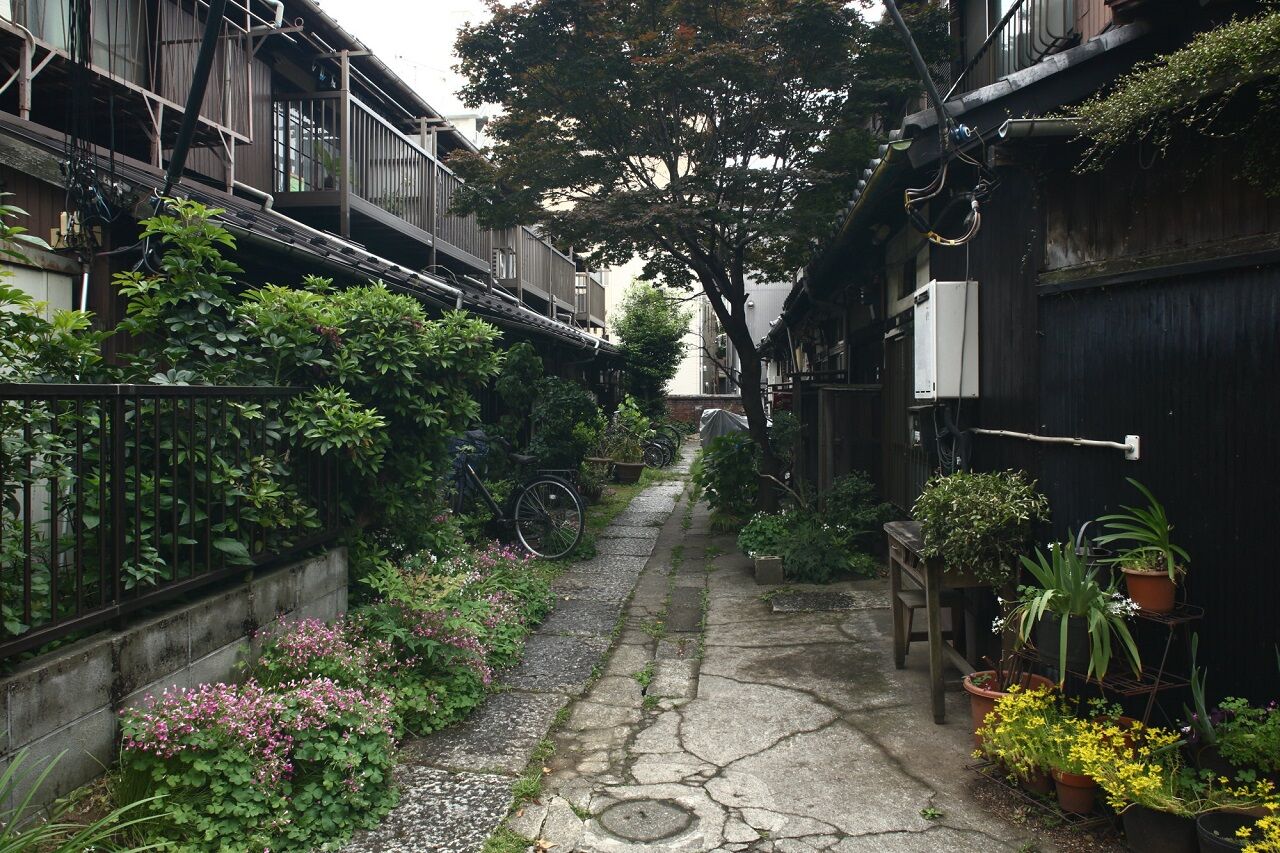 に あと れんと