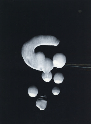 049