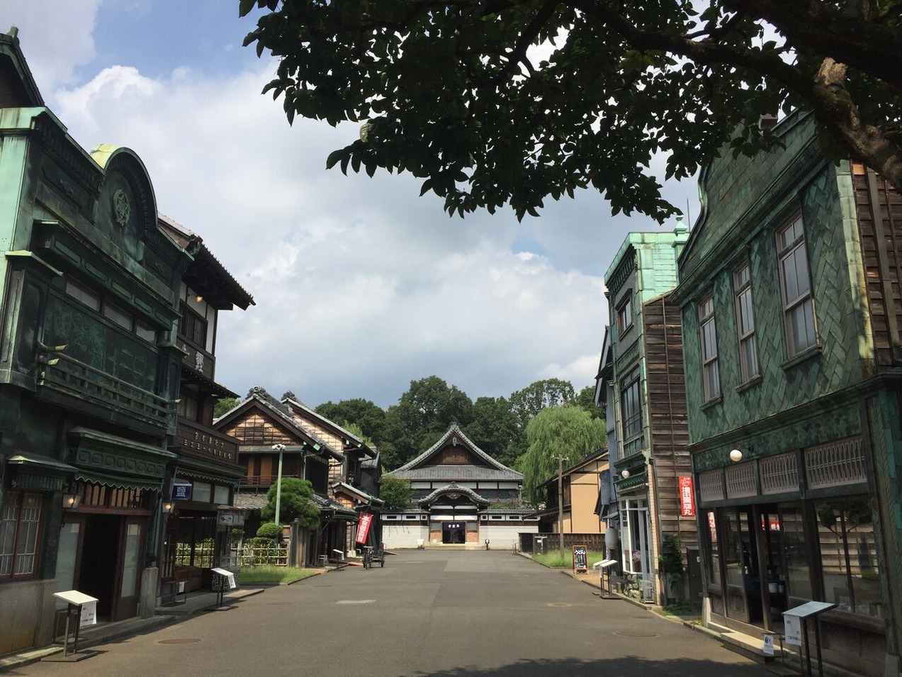 画像1_看板建築ゾーンIMG-3749