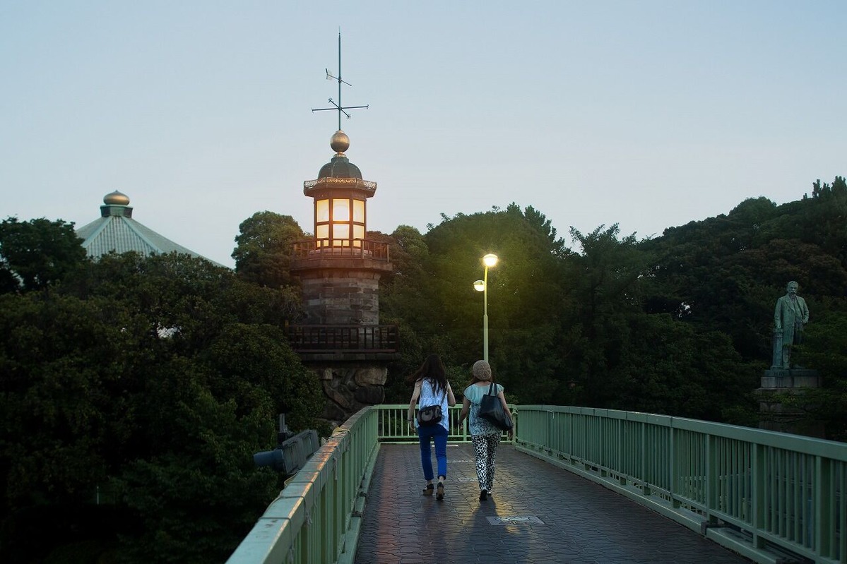 012�������������ܡ����ʺ�ξ������桡2012.08.23