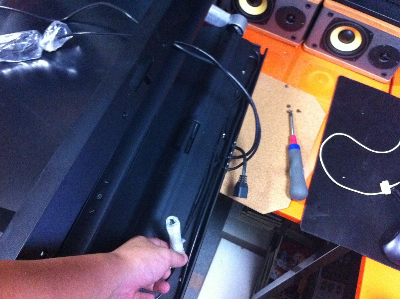 Cintiq 24hd届きました 刻田門大生存確認ブログ