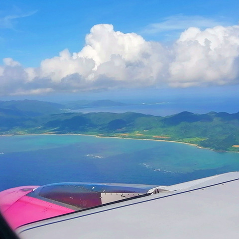 飛行機からの石垣島」