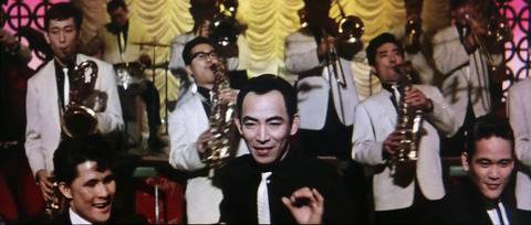踊るコンダクター スマイリー小原に釘付け 映画放浪記