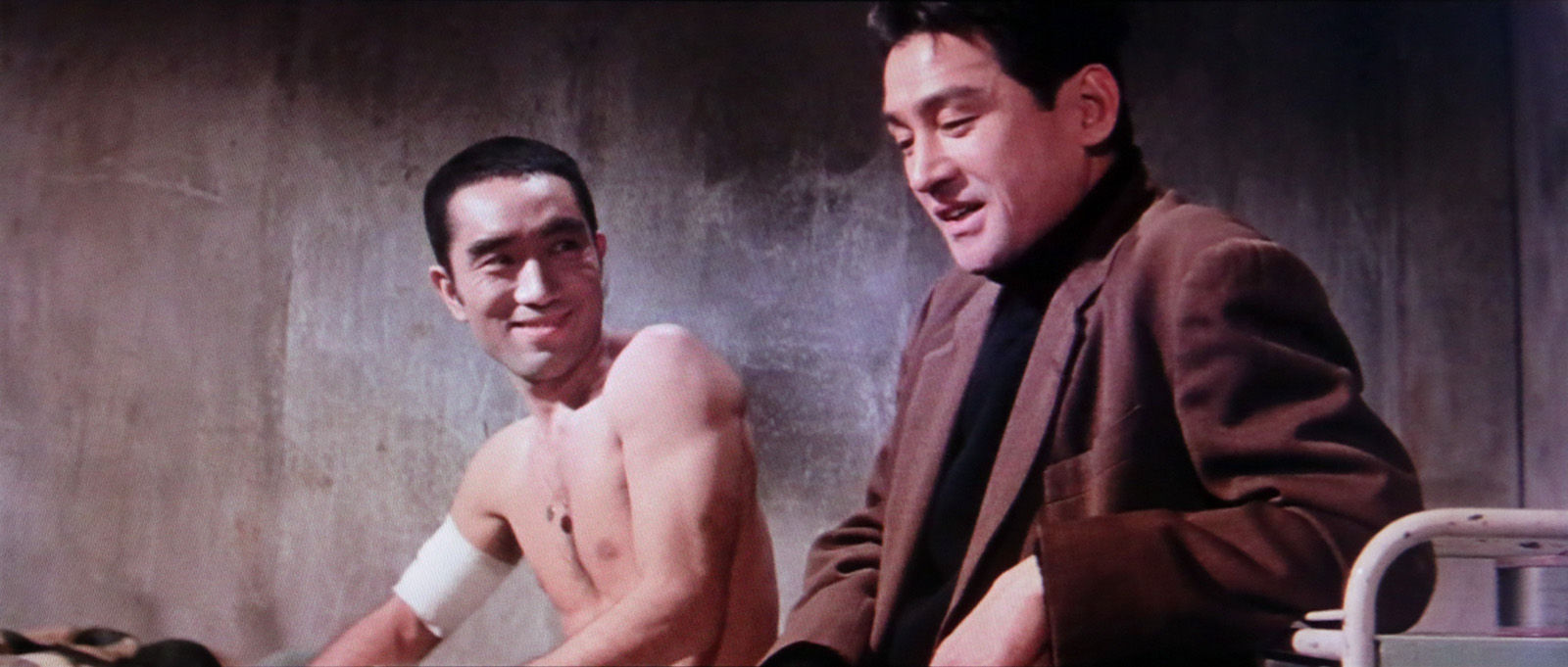 大根だけど、見る価値大いにあり！三島由紀夫の初主演作『からっ風野郎