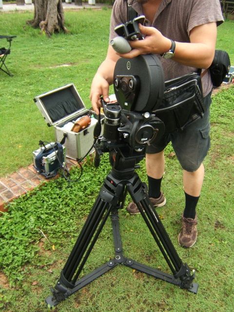 荒木太郎監督の映画 浮雲 撮影体験記 ニュースを我等に 荒木太郎監督の映画 浮雲 撮影体験記 ニュースを我等に