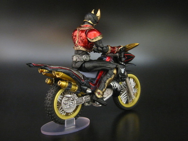 S.I.C. 極魂 LIMITED Masked Rider KUUGA -Rising Mighty Form