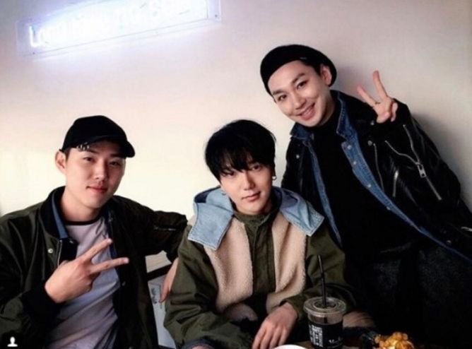 速報 Super Junior イェソン ボイス 近況写真を公開 韓国チケット代行 Toktourのblog