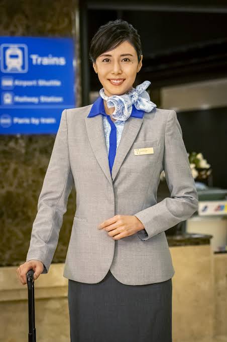 「やまとなでしこの桜子さん」松嶋菜々子『GTO』出演で注目の50歳CA姿にファン衝撃！