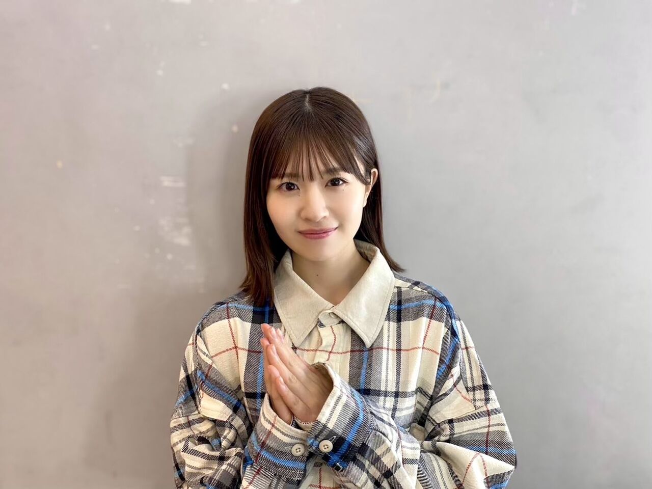 日向坂・松田好花、初の水着姿＆ランジェリーショットを披露！注目の1st写真集