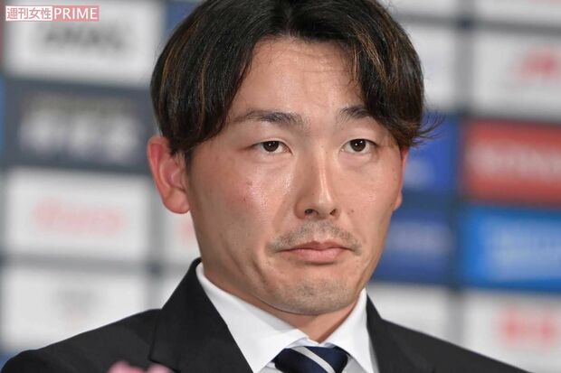 【不倫】西武・源田壮亮が日本代表台湾遠征中に、不倫女性は決勝戦を妻・衛藤美彩の後ろで観戦