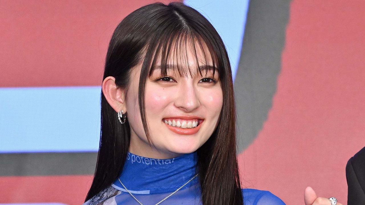 【スクープ】道枝主演ドラマのヒロイン吉川愛がガテン系男子とディズニーデート！スクープ写真入手！
