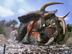 帰ってきたウルトラマン24話00h02m54s73