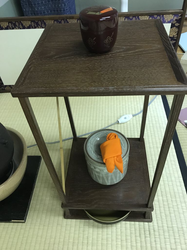 台飾り 桑小卓 閑坐聴松風 徳島の表千家茶道教室