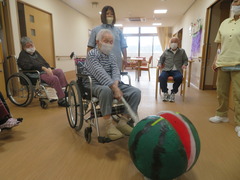 R5 8 スイカ割 (82)