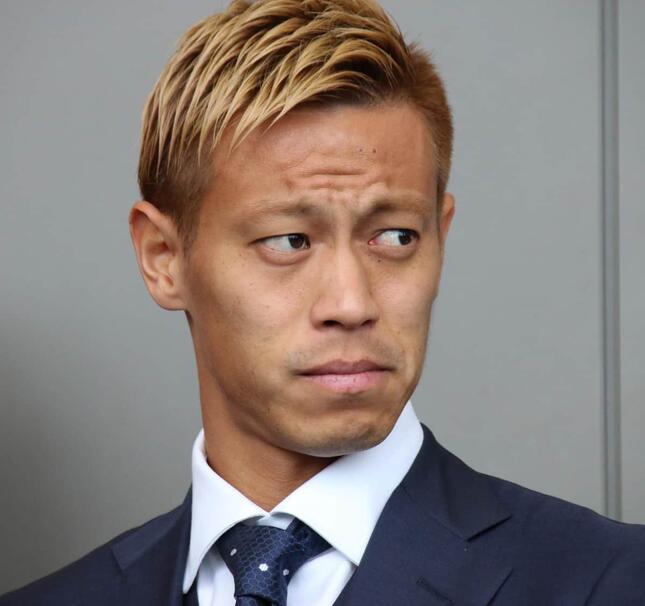 本田さん 自分のウイイレステータスにキレる笑 トリプレッタnews