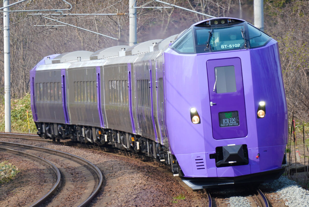 キハ261系5000番台ラベンダー編成 エルム中央交通