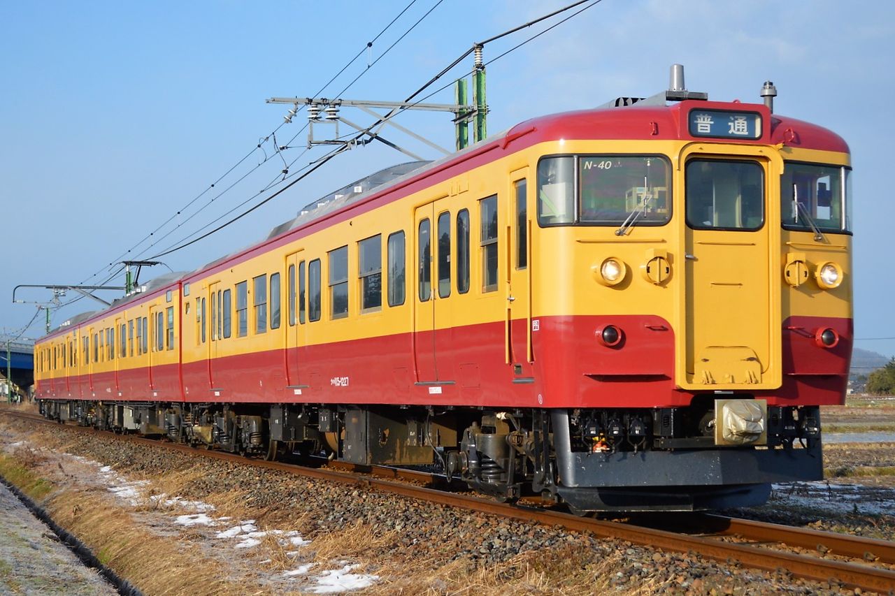真冬の新潟 色とりどりの115系たち エルム中央交通 真冬の新潟 色とりどりの115系たち エルム中央交通