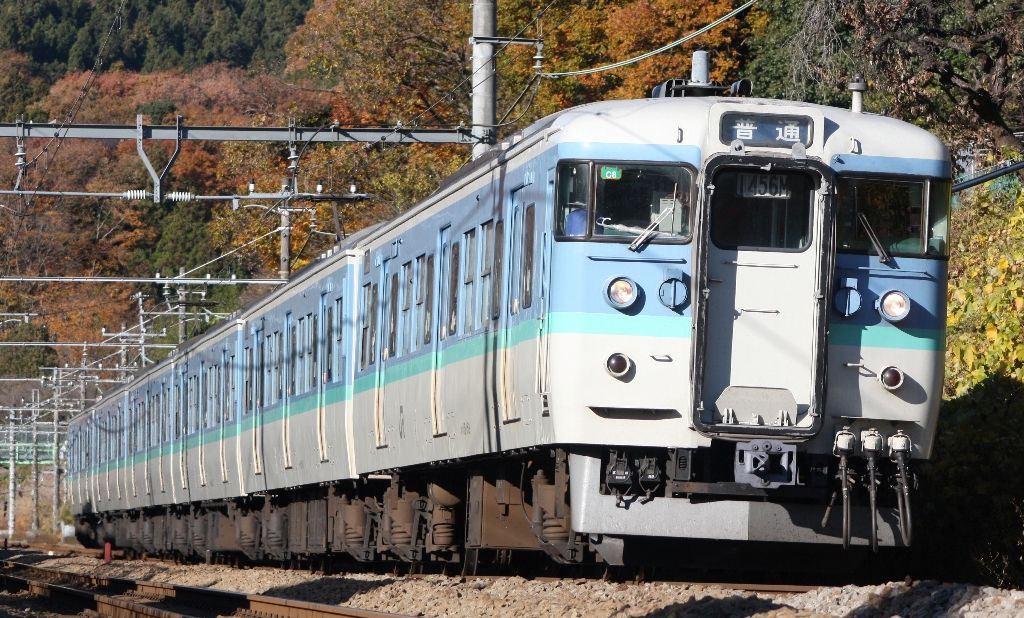中央本線から長野色115系消滅（1） : エルム中央交通