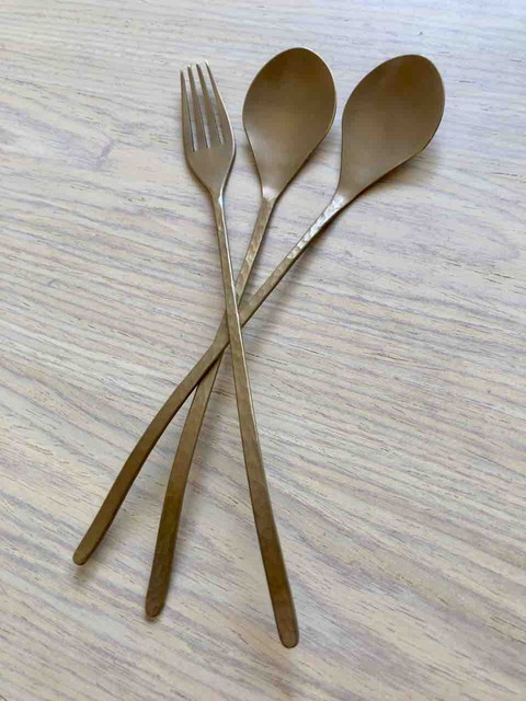 器：カトラリー＠樫原ヒロ : PIP東京食べ歩きと猫×４の日記