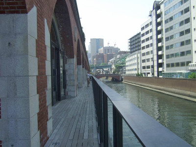 2b4850dc.jpg