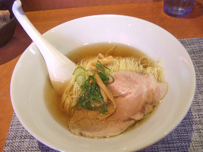 9b2fd770.jpg