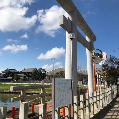 B2E6D29F-239F-468D-A7F9-ECFAA8C9B363