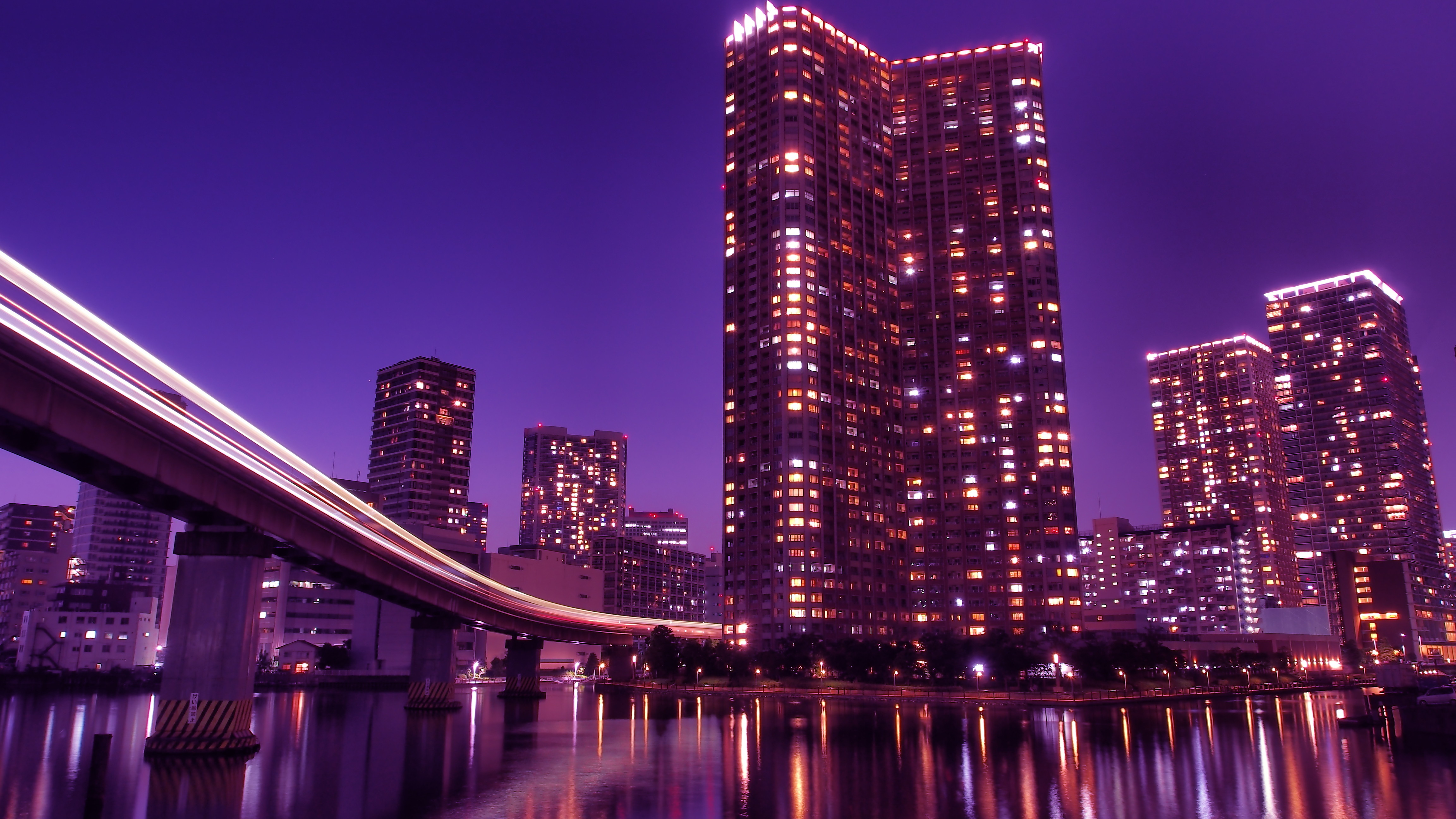 壁紙7 港区五色橋からのマンションの夜景 Tokyo Nightscape