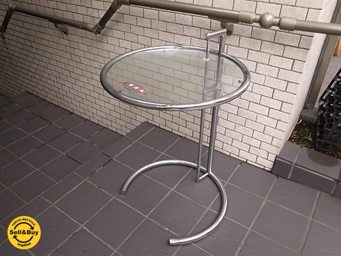 アイリーングレイ デザイン E-1027 サイドテーブル リプロダクト ガラステーブル カッシーナ 自由が丘店 出張買取もお任せ下さい