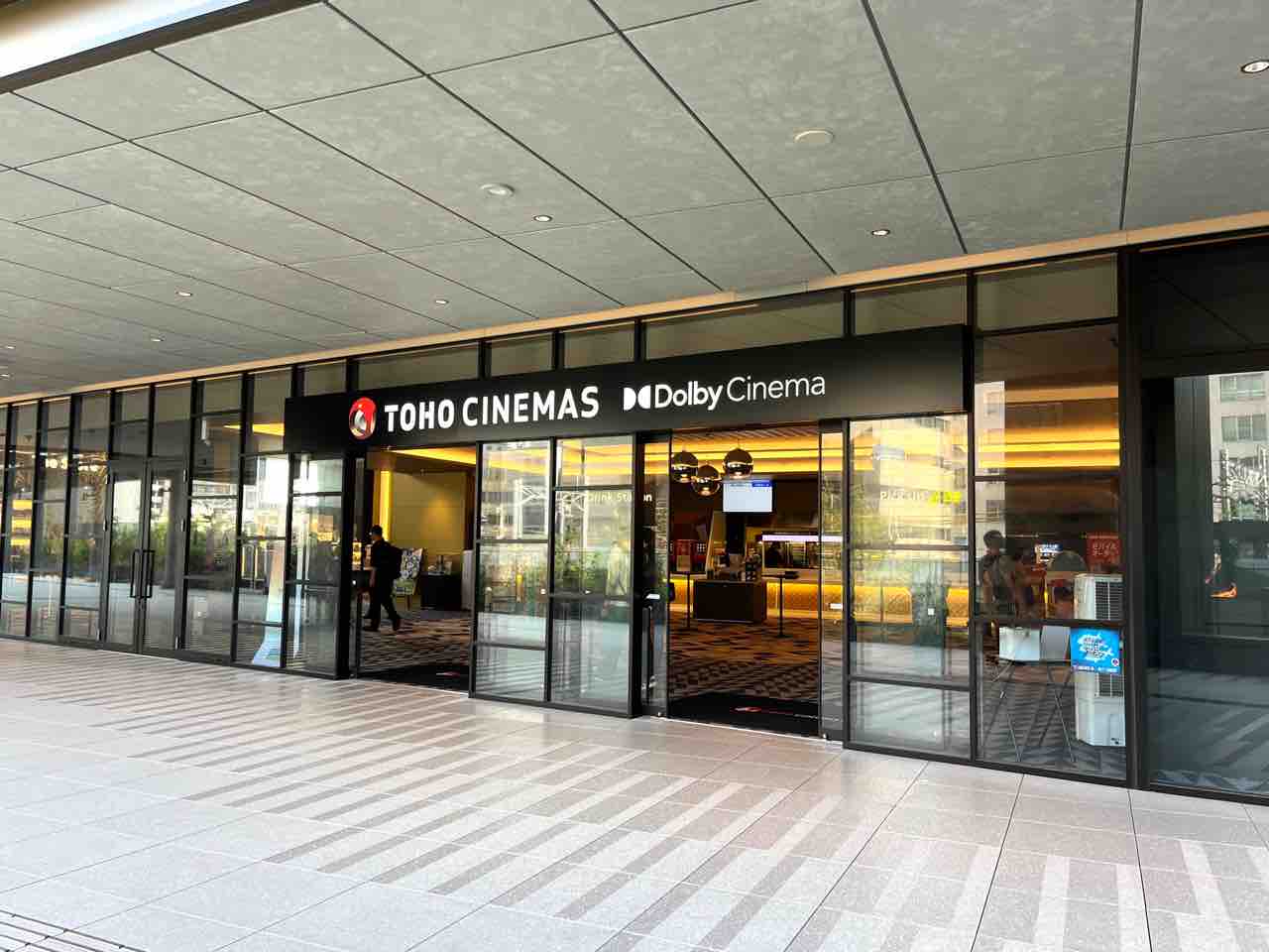 TOHOシネマズ大井町・3Fエントランス外観