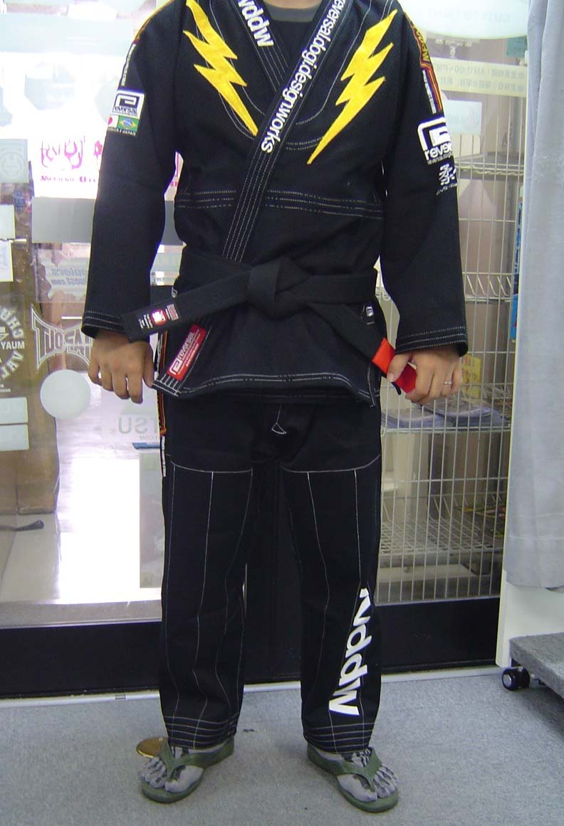 リバーサル柔術衣・黒 : 東京イサミ