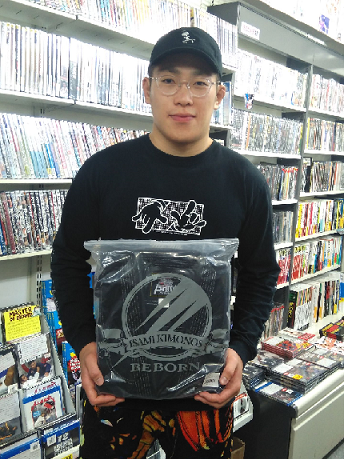 ��������