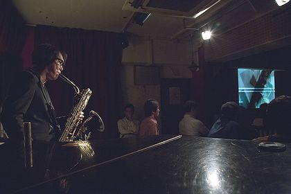 吉田ライブ_写真5_.jpg