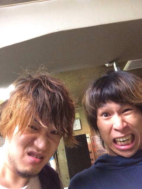 2014-10-27-04-12-44