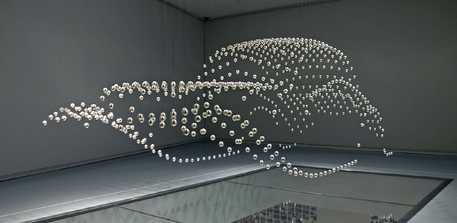 大量の球体が動き 輝き 驚異のアート空間を作る キネティックアートの演出 Tokyo Bravo