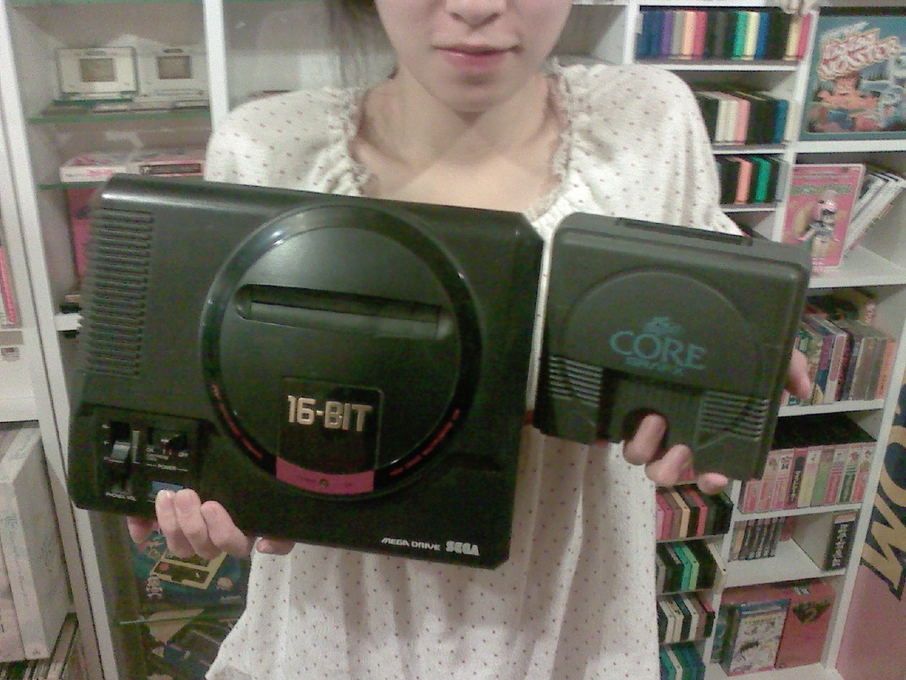 あなたはどっち ｐｃエンジンorメガドライブ その１ 杏野はるなの日常