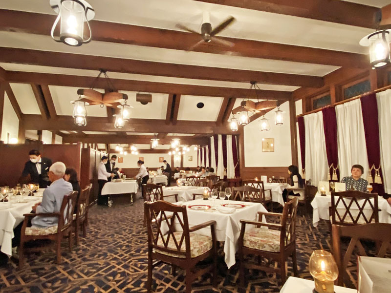 ダイニングルーム800