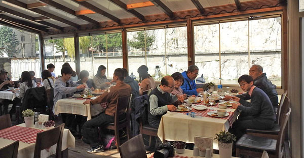 0�쥹�ȥ����뿩������